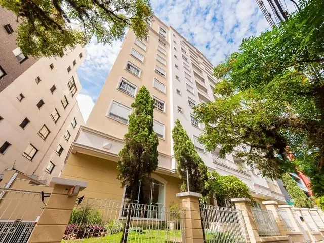 Apartamento 4 quartos e 6 banheiros, à venda, no bairro São Francisco em Curitiba