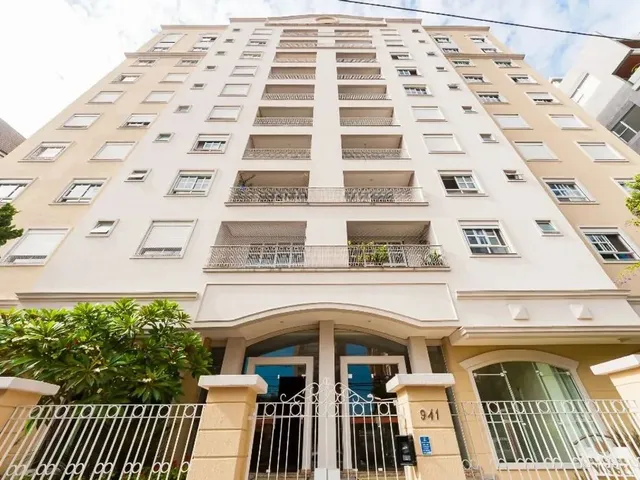Apartamento 4 quartos e 6 banheiros, à venda, no bairro São Francisco em Curitiba