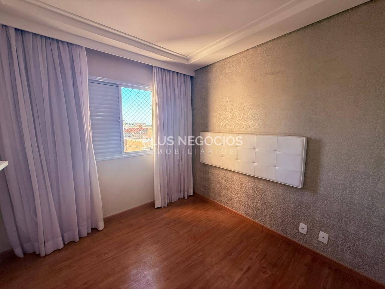 Apartamento à venda e aluguel com 2 quartos, 54m² - Foto 11