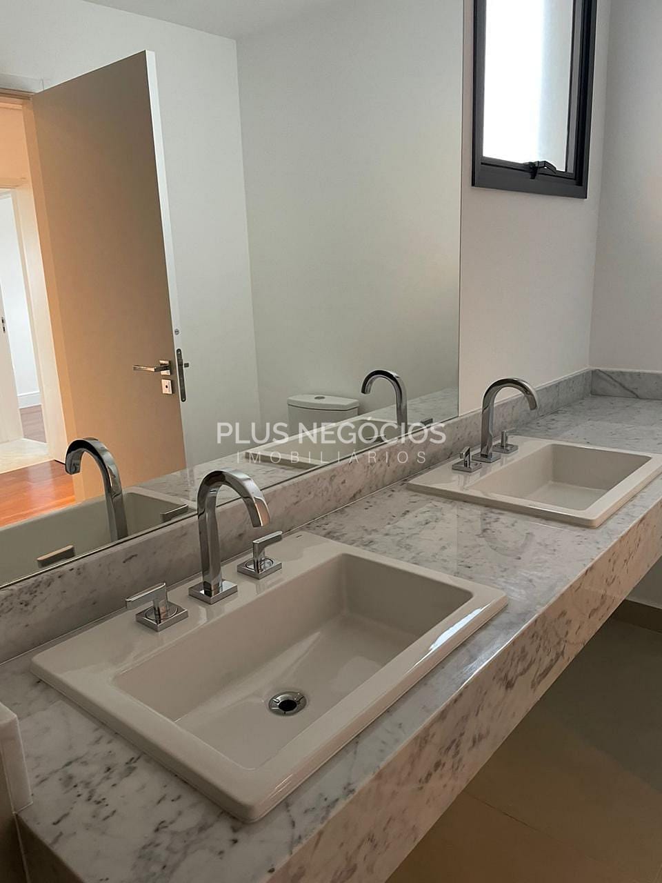 Apartamento à venda com 3 quartos, 155m² - Foto 22
