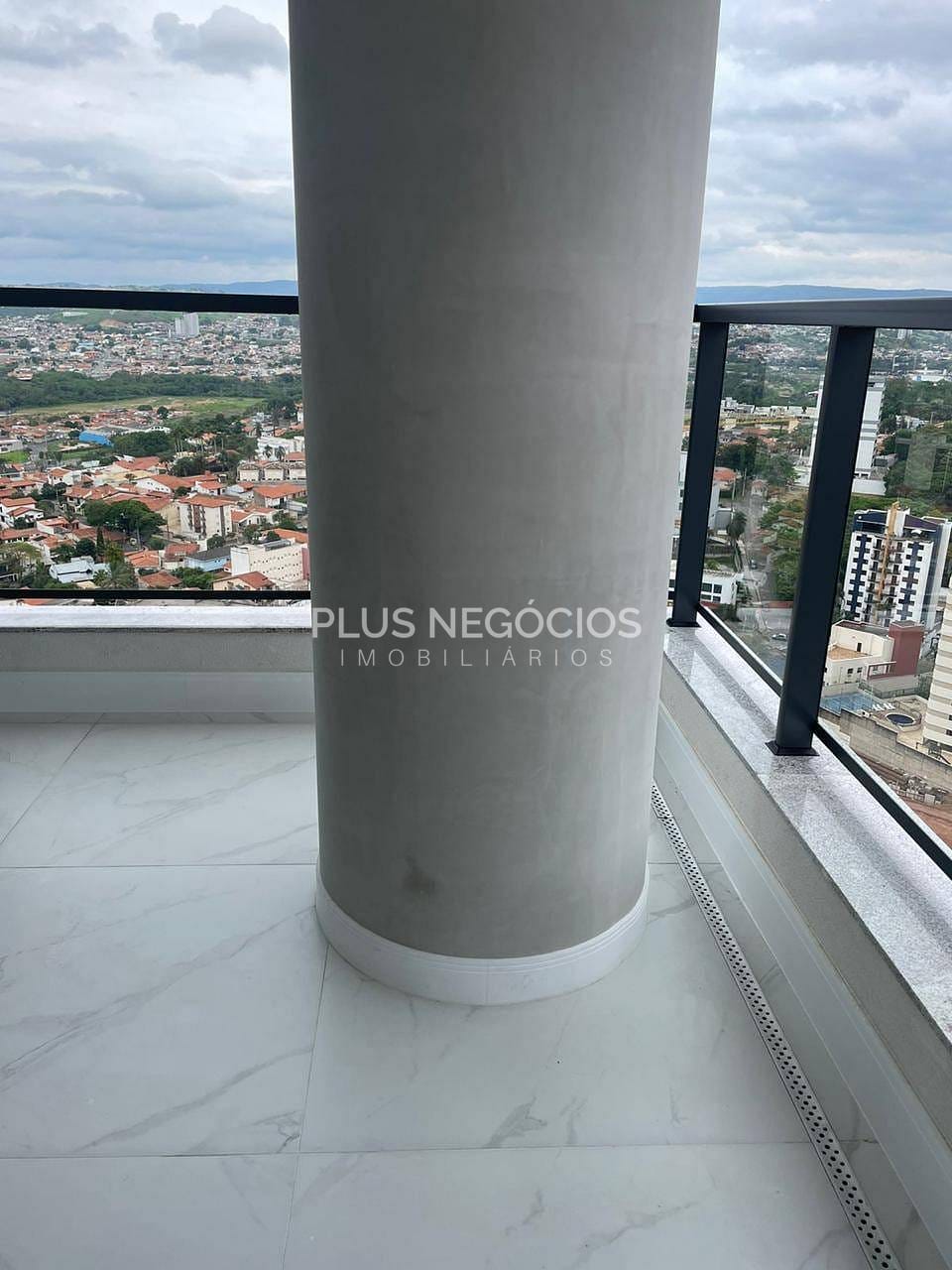 Apartamento à venda com 3 quartos, 155m² - Foto 6