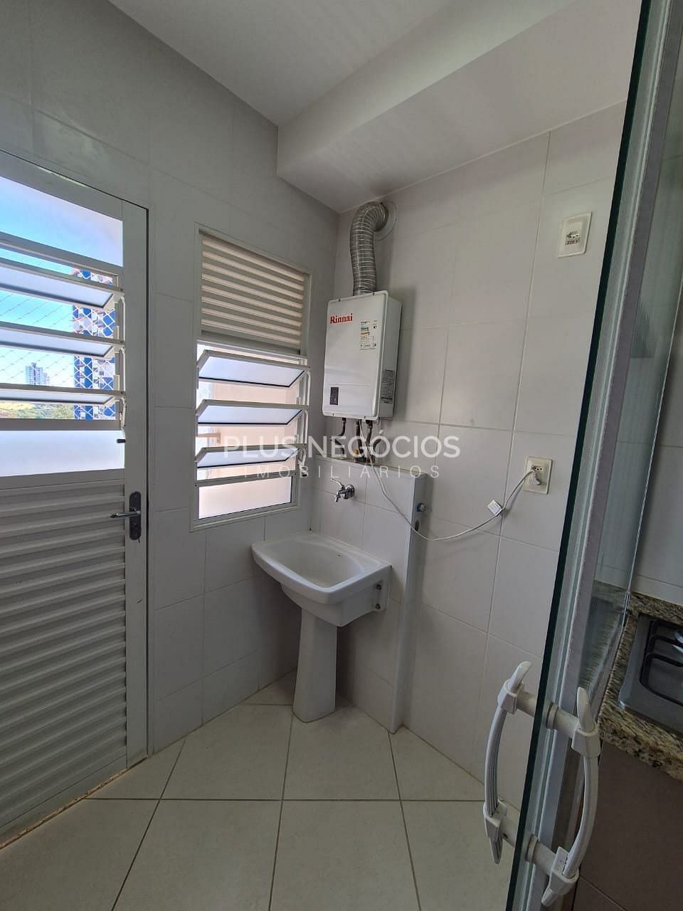 Apartamento à venda e aluguel com 3 quartos, 90m² - Foto 15