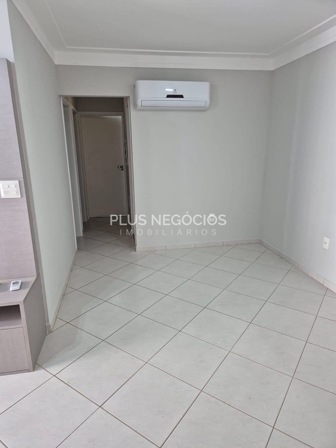 Apartamento à venda e aluguel com 3 quartos, 90m² - Foto 3