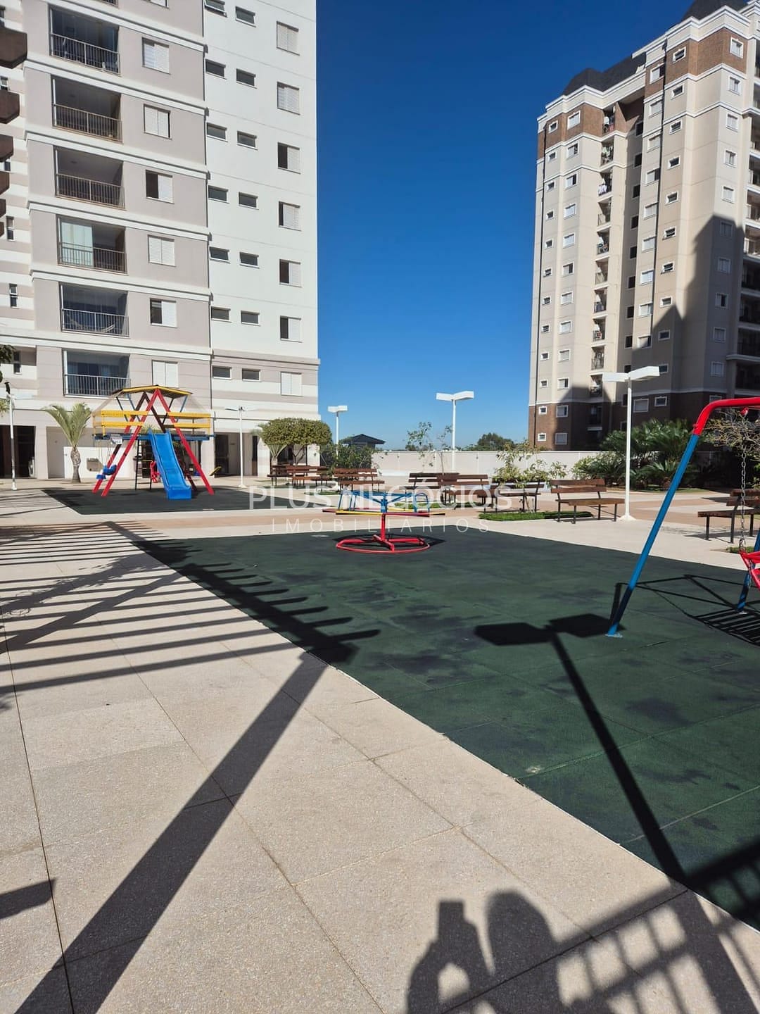 Apartamento à venda e aluguel com 3 quartos, 90m² - Foto 1