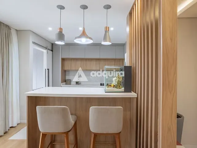 Apartamento com 136m² 3 quartos e 2 banheiros, à venda, no bairro Centro em Ponta Grossa