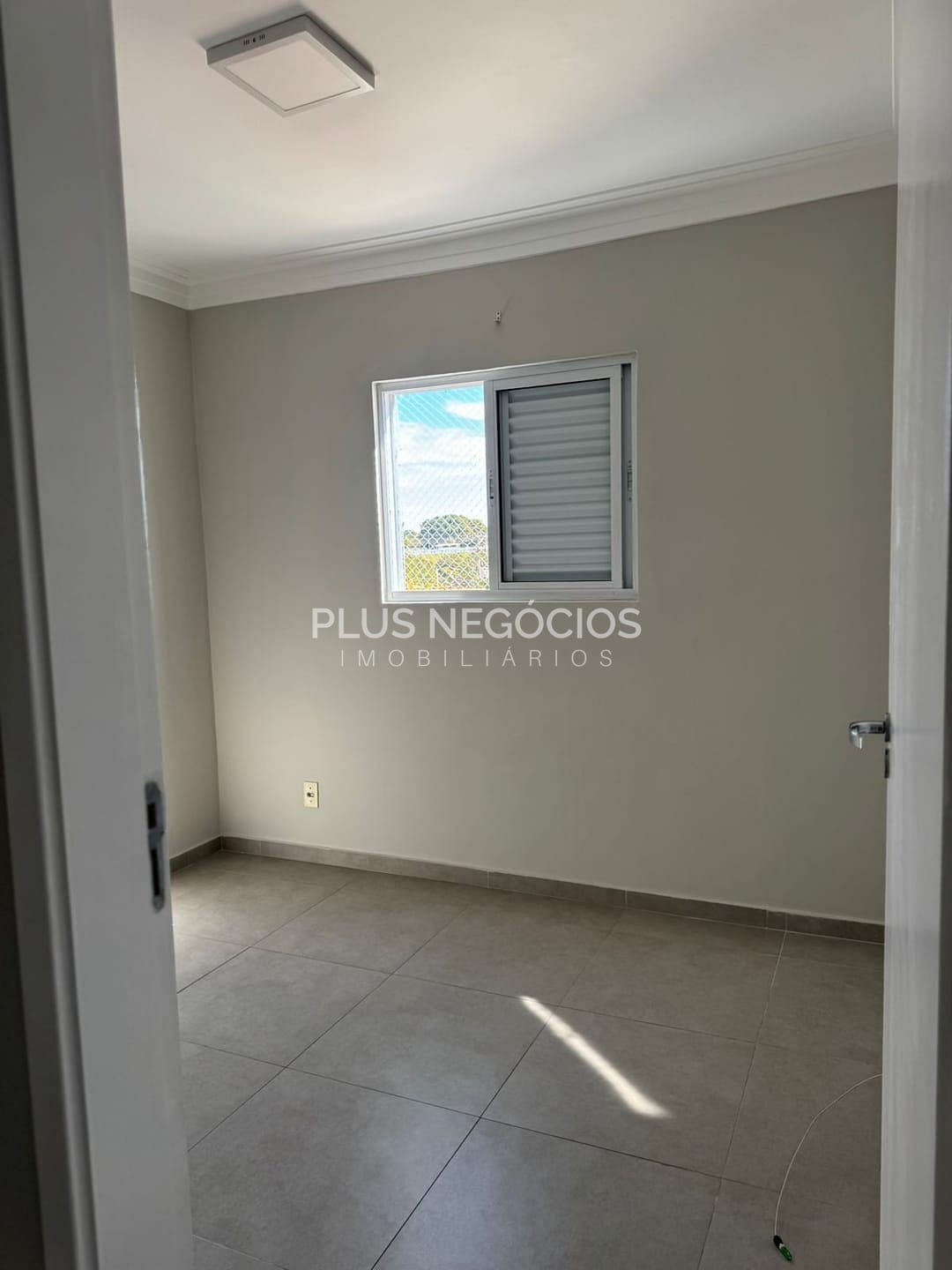 Apartamento para alugar com 2 quartos, 57m² - Foto 6