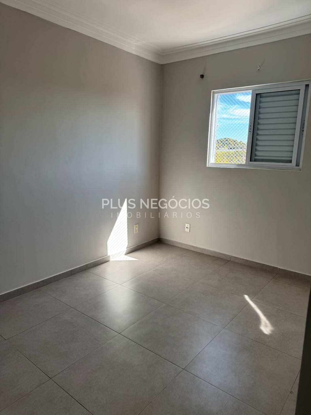 Apartamento para alugar com 2 quartos, 57m² - Foto 8