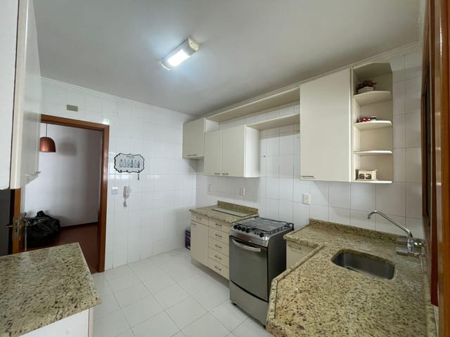 Apartamento 3 quartos e 3 banheiros, à venda, no bairro Centro em Pelotas