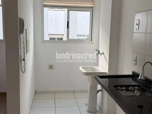 Apartamento 2 quartos e 1 banheiro, à venda, no bairro Jardim São Paulo II em Londrina
