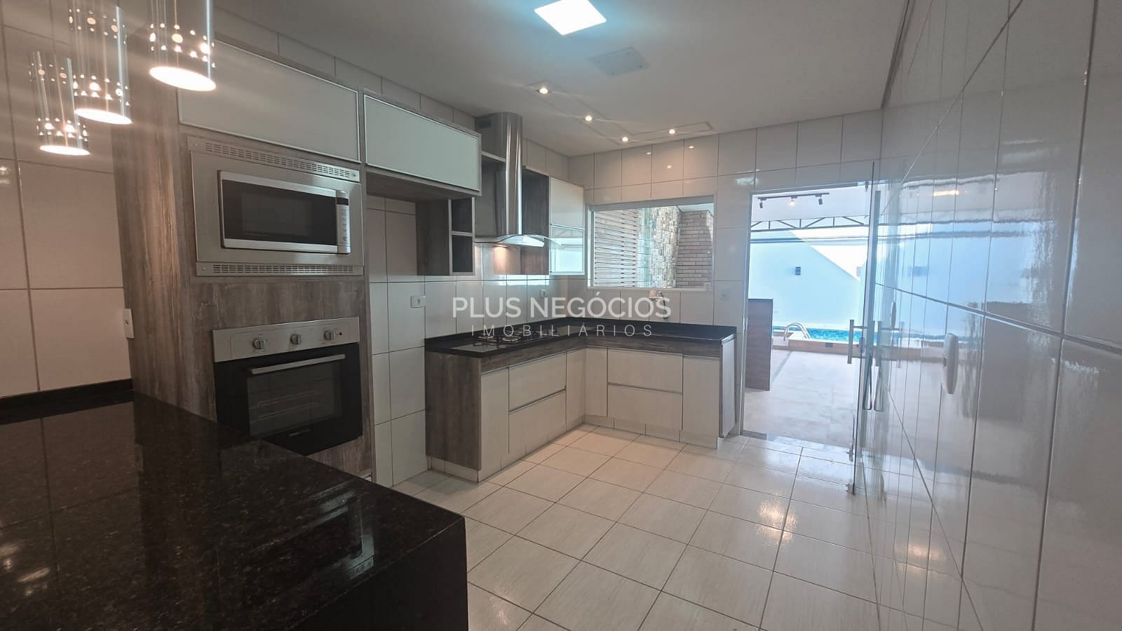 Apartamento à venda com 2 quartos, 130m² - Foto 10
