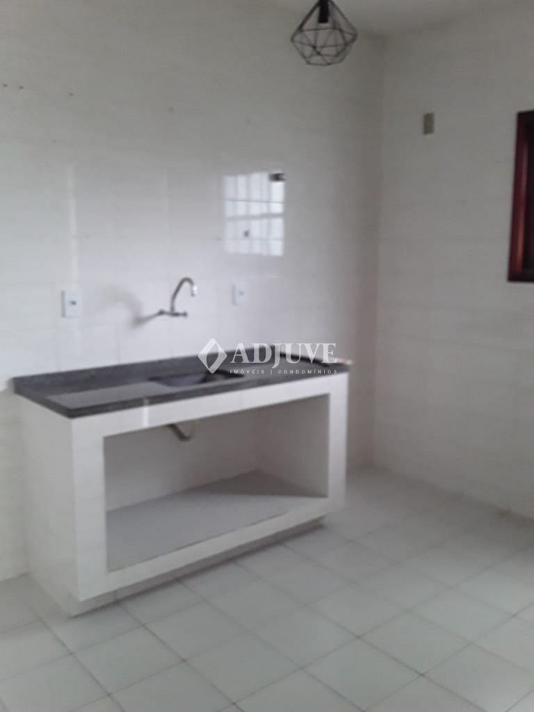 Apartamento à venda com 2 quartos, 57m² - Foto 3