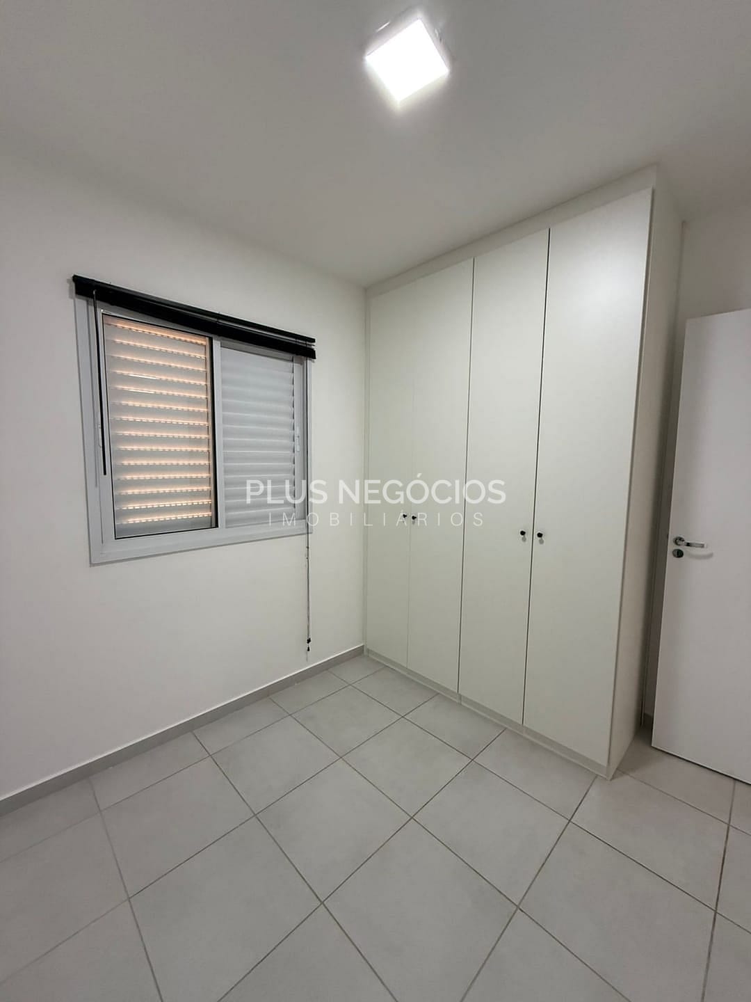 Apartamento à venda com 2 quartos, 61m² - Foto 19