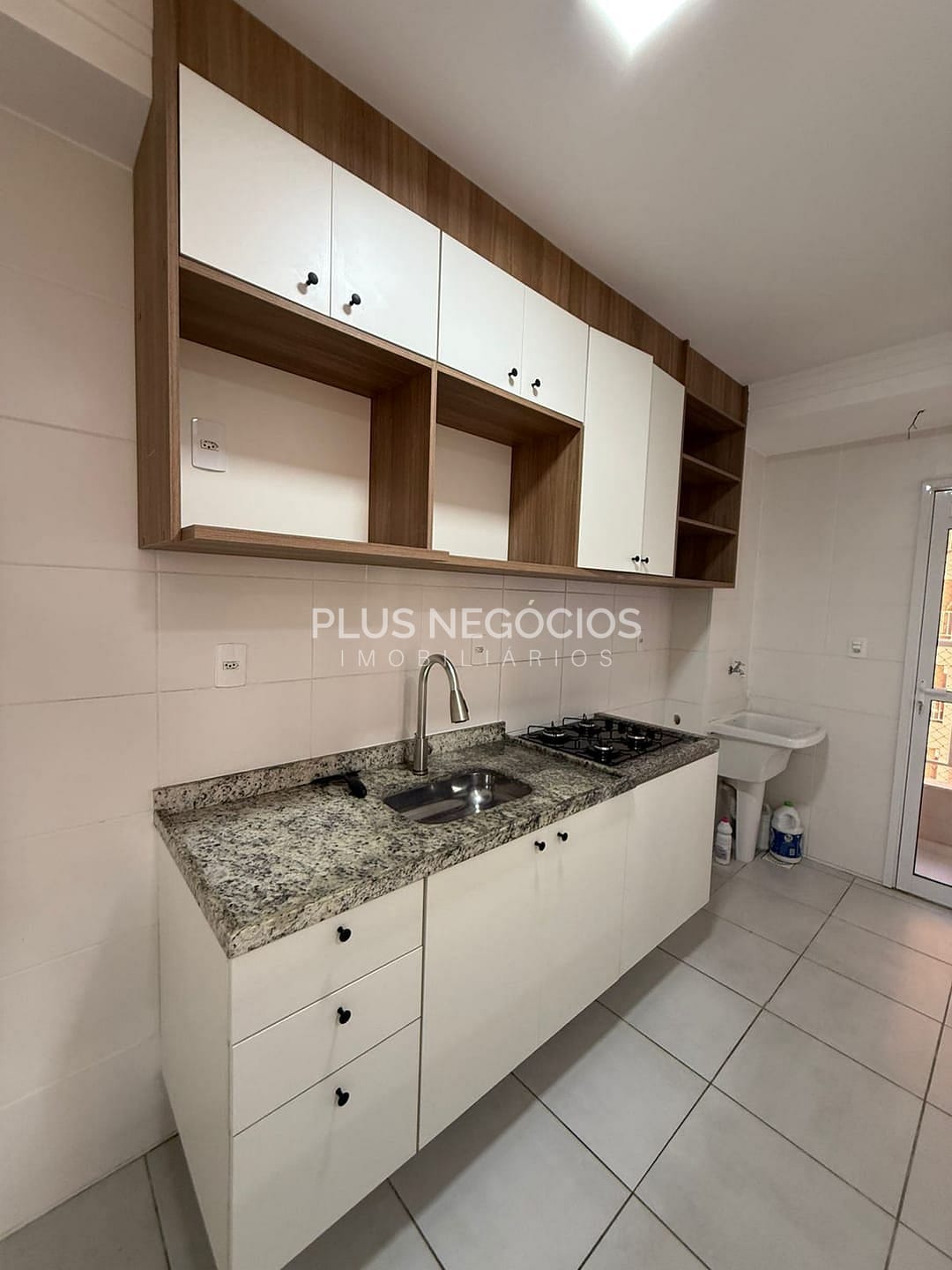Apartamento à venda com 2 quartos, 61m² - Foto 28