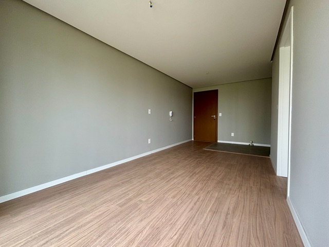 Apartamento 1 quarto e 1 banheiro, à venda, no bairro São Gonçalo em Pelotas