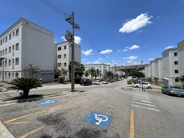 Apartamento 2 quartos e 1 banheiro, à venda, no bairro Caguassu em Sorocaba