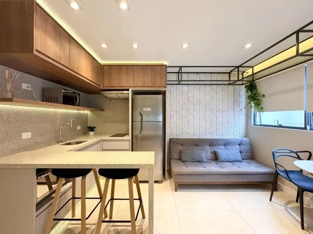 Apartamento 1 quarto e 1 banheiro, para alugar, no bairro Juvevê em Curitiba
