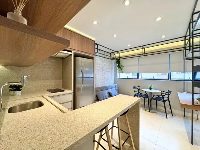 Apartamento 1 quarto e 1 banheiro, para alugar, no bairro Juvevê em Curitiba