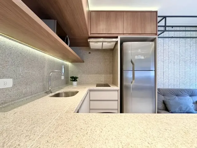 Apartamento 1 quarto e 1 banheiro, para alugar, no bairro Juvevê em Curitiba