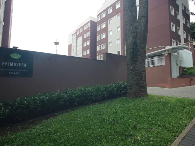 Apartamento 2 quartos e 1 banheiro, para alugar, no bairro Santa Cândida em Curitiba