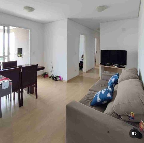Apartamento com 104m² 3 quartos e 2 banheiros, à venda, no bairro Centro em Londrina