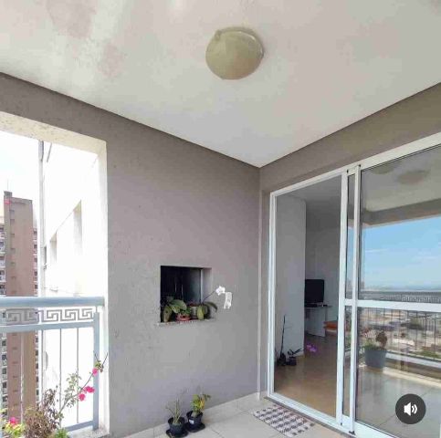 Apartamento com 104m² 3 quartos e 2 banheiros, à venda, no bairro Centro em Londrina