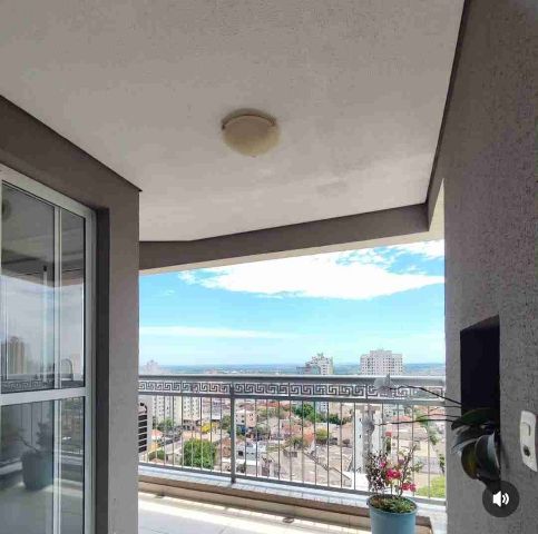 Apartamento com 104m² 3 quartos e 2 banheiros, à venda, no bairro Centro em Londrina