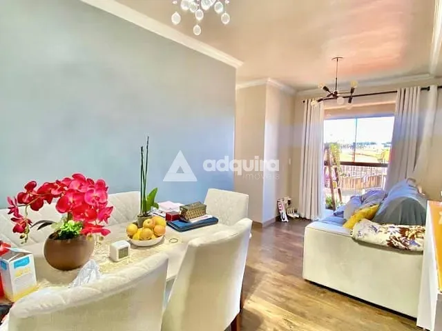 Apartamento com 63m² 2 quartos e 1 banheiro, à venda, no bairro Uvaranas em Ponta Grossa