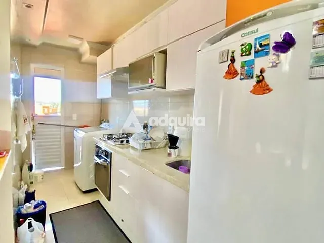 Apartamento com 63m² 2 quartos e 1 banheiro, à venda, no bairro Uvaranas em Ponta Grossa