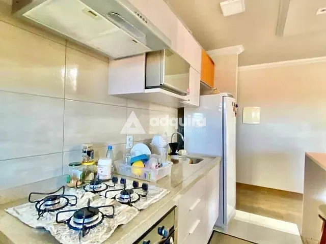 Apartamento com 63m² 2 quartos e 1 banheiro, à venda, no bairro Uvaranas em Ponta Grossa