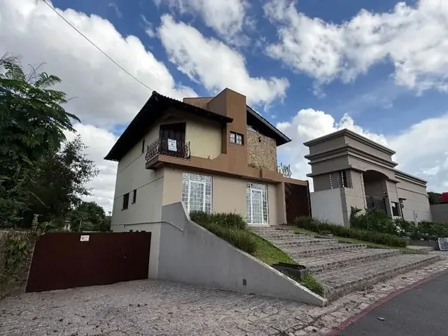 Apartamento 3 quartos e 2 banheiros, para alugar, no bairro Santa Felicidade em Curitiba