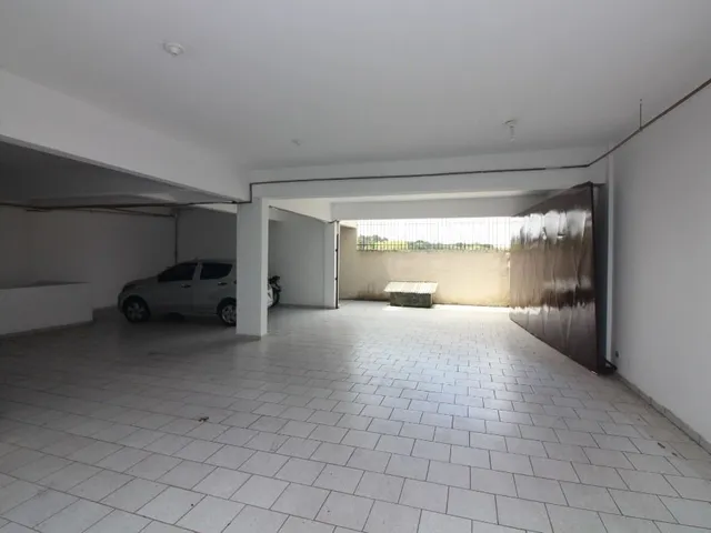 Apartamento 3 quartos e 4 banheiros, para alugar, no bairro Santa Felicidade em Curitiba