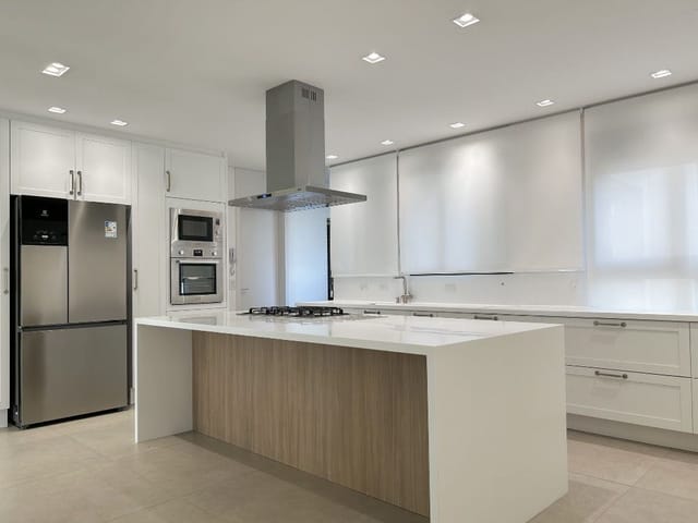 Apartamento com 368m² 3 quartos e 4 banheiros, para alugar, no bairro Gleba Palhano em Londrina