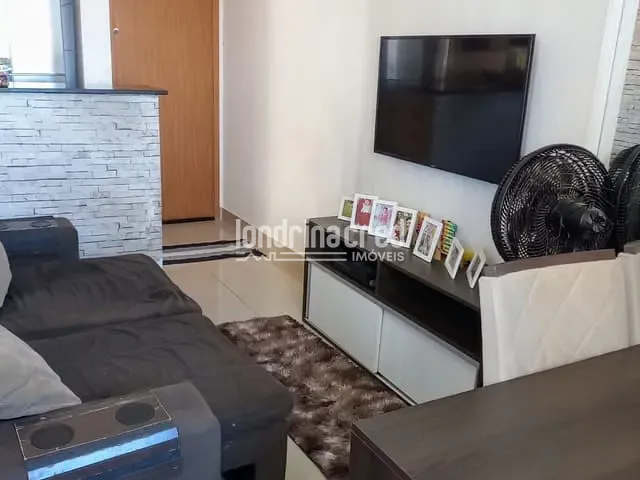 Apartamento com 70m² 2 quartos e 1 banheiro, à venda, no bairro Condomínio Lagoa Dourada - Acquaville em Londrina