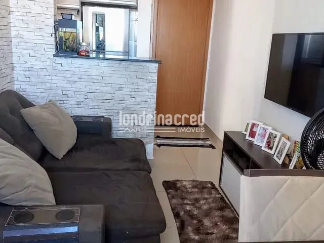 Apartamento com 70m² 2 quartos e 1 banheiro, à venda, no bairro Condomínio Lagoa Dourada - Acquaville em Londrina