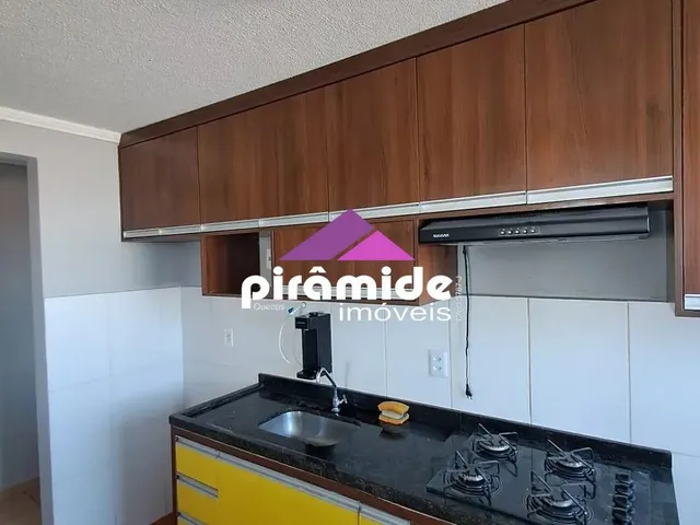 Apartamento com 10m² 2 quartos e 1 banheiro, para alugar, no bairro Vila Tesouro em São José Dos Campos
