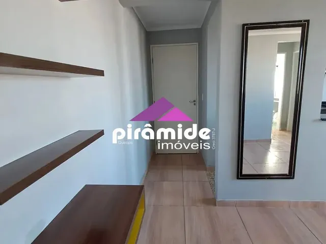 Apartamento com 10m² 2 quartos e 1 banheiro, para alugar, no bairro Vila Tesouro em São José Dos Campos