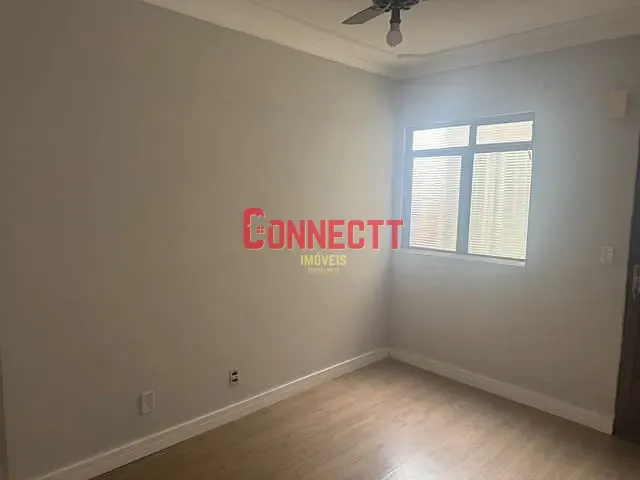 Apartamento com 46m² 2 quartos e 1 banheiro, à venda, no bairro Ipiranga em Ribeirão Preto