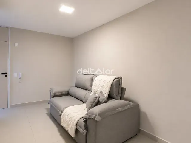 Apartamento com 50m² 2 quartos e 1 banheiro, para alugar, no bairro Trevo em Belo Horizonte