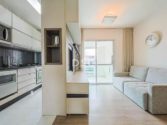 Apartamento 2 quartos e 2 banheiros, à venda, no bairro Portão em Curitiba