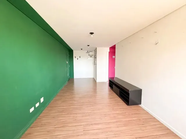 Apartamento 2 quartos e 2 banheiros, à venda, no bairro Alto da Glória em Curitiba