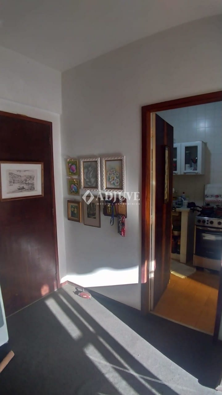 Apartamento à venda com 1 quarto, 39m² - Foto 8