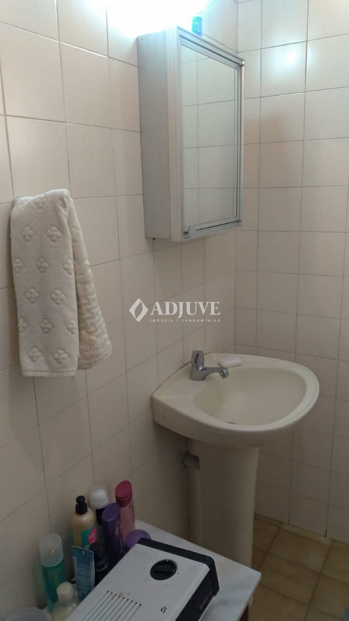 Apartamento à venda com 1 quarto, 39m² - Foto 13