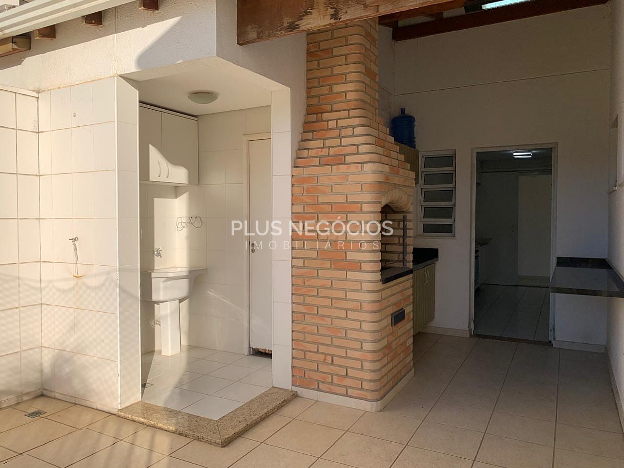 Apartamento à venda com 3 quartos, 108m² - Foto 10