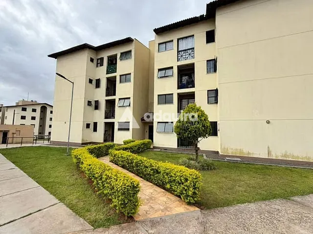 Apartamento 3 quartos e 2 banheiros, para alugar, no bairro Uvaranas em Ponta Grossa