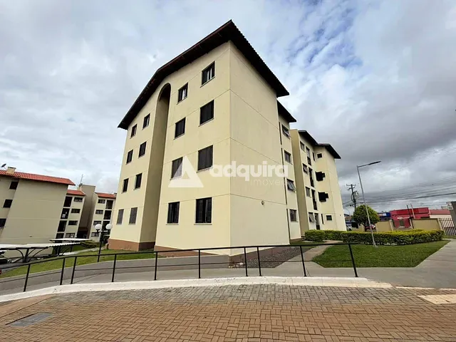 Apartamento 3 quartos e 2 banheiros, para alugar, no bairro Uvaranas em Ponta Grossa