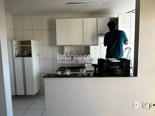 Apartamento 2 quartos e 1 banheiro, à venda, no bairro SPAZIO LA LUNA em Londrina