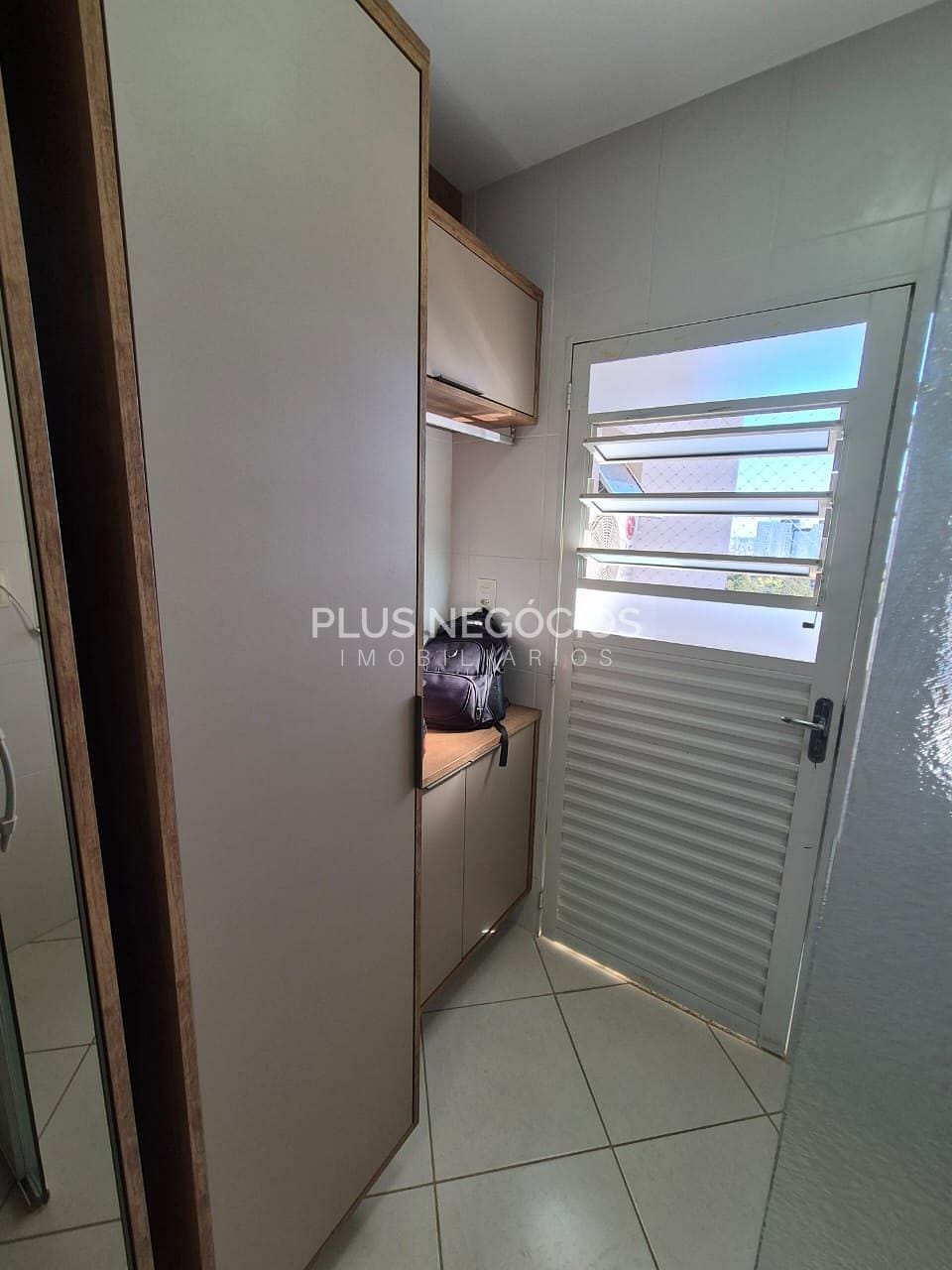 Apartamento à venda e aluguel com 3 quartos, 90m² - Foto 5