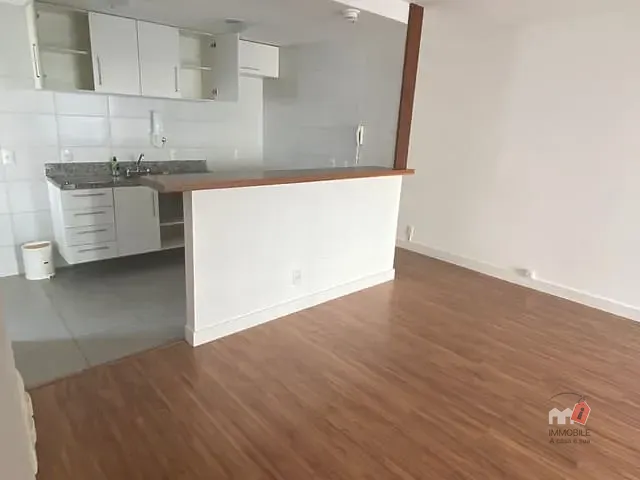 Apartamento 2 quartos e 1 banheiro, à venda ou para alugar, no bairro Corrêas em Petrópolis