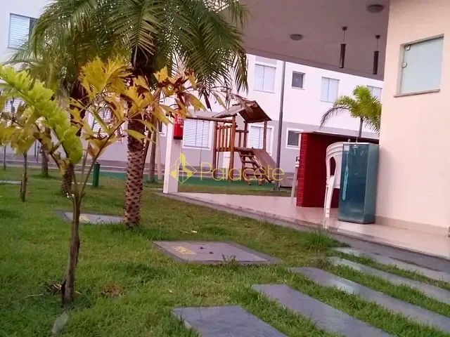 Apartamento 2 quartos e 1 banheiro, à venda, no bairro Jardim Gurilândia em Taubaté