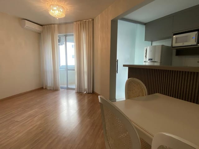 Apartamento com 105m² 3 quartos e 2 banheiros, à venda, no bairro Gleba Palhano em Londrina